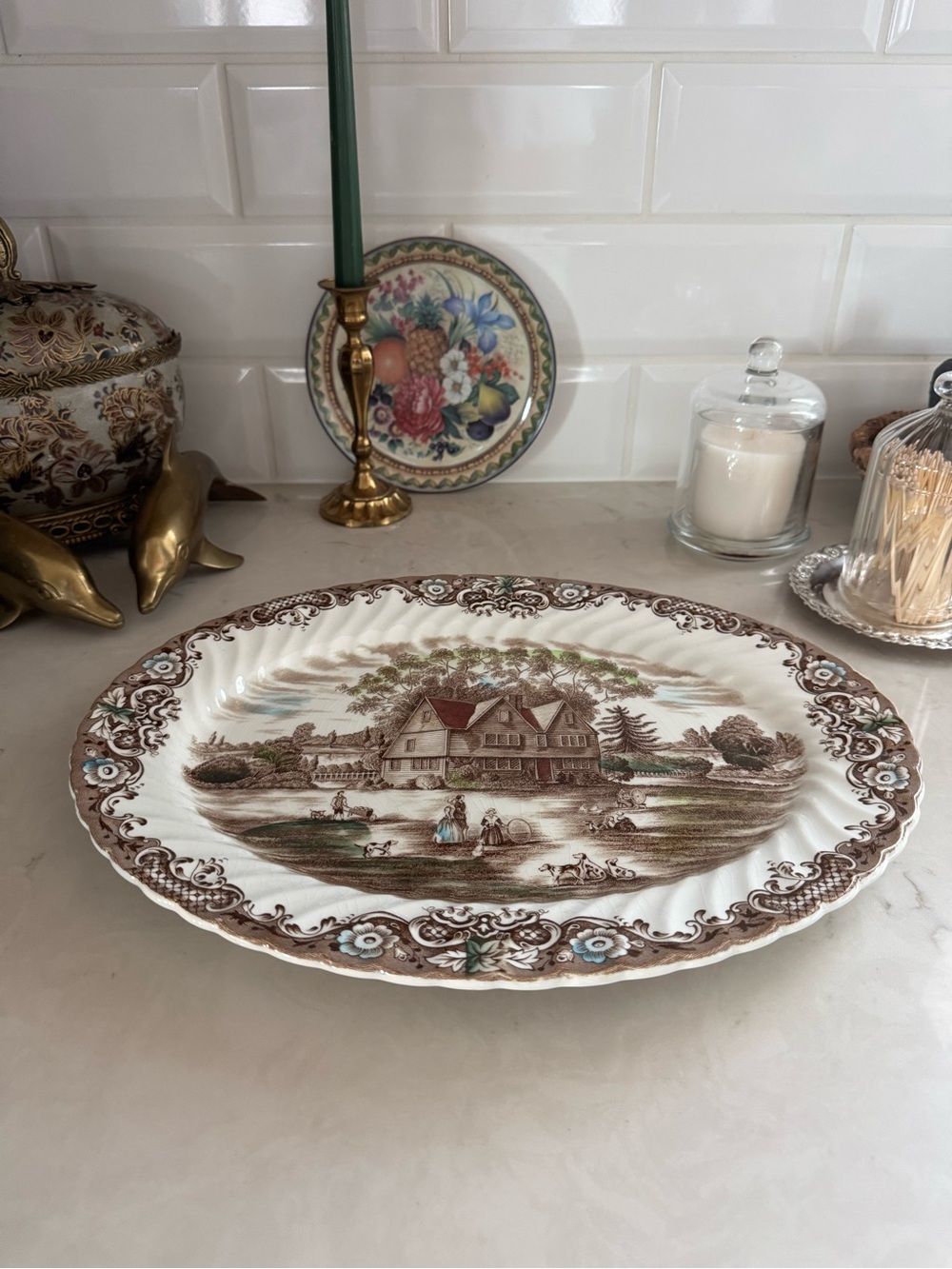 Vintage Johnson Bros Heritage Hall England ~ 15 5/8” Oval Serving Platter